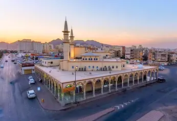 Al-Manaratain Mosque