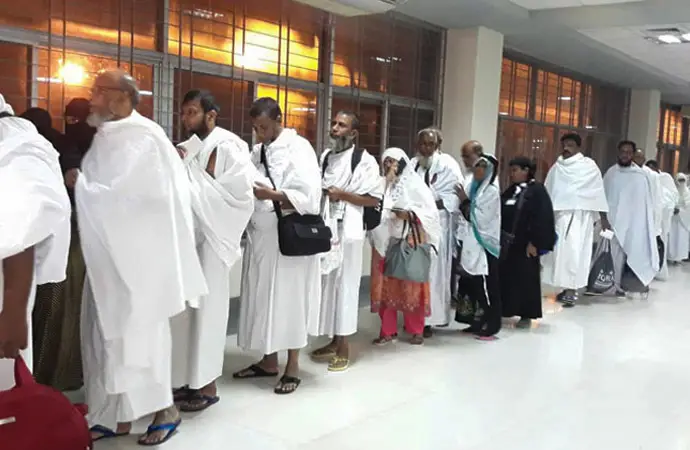 Flight options for Umrah from Bangladesh